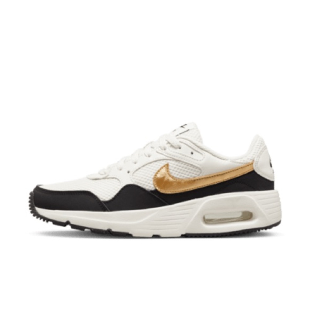 Women’s Nike Air Max SC SE. Color: Phantom/Black/Sail/Metallic Gold. Size: 6.5